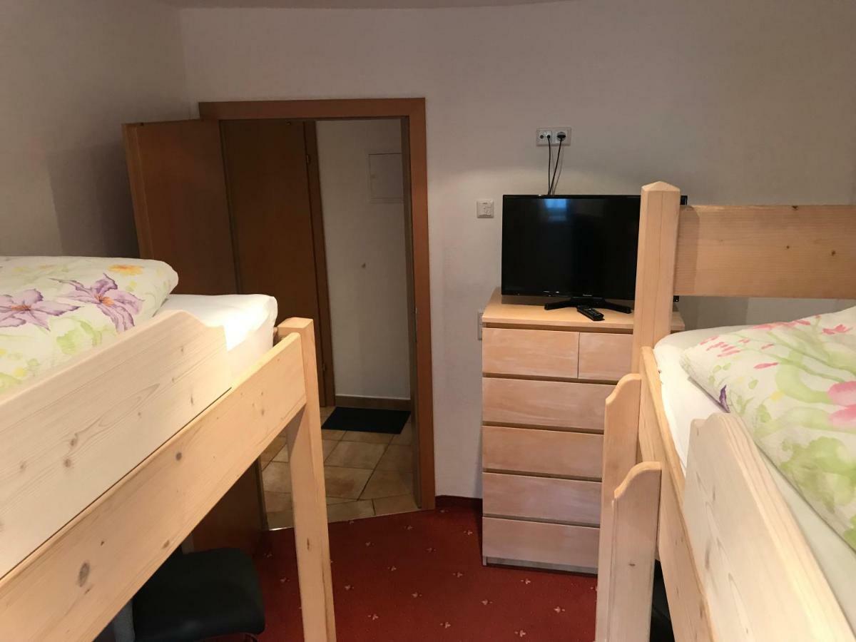 בריקסן אים טהלה Ferienwohnung Julia מראה חיצוני תמונה